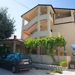In With Balcony, Air Condition, Wifi Daire *