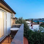 In With Balcony, Air Condition, Wifi Daire