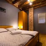 In With Balcony, Air Condition, Wifi Daire