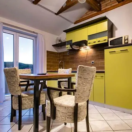 In With Balcony, Air Condition, Wifi Lopar