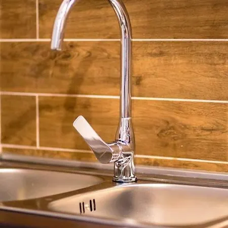 Apartament In With Balcony, Air Condition, Wifi