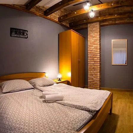 In With Balcony, Air Condition, Wifi Lopar