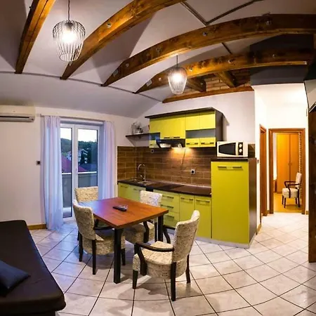 In With Balcony, Air Condition, Wifi