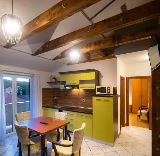 In With Balcony, Air Condition, Wifi *
