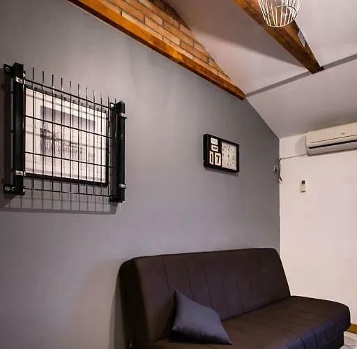 In With Balcony, Air Condition, Wifi Lejlighed *