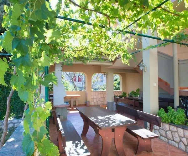 In With Balcony, Air Condition, Wifi *